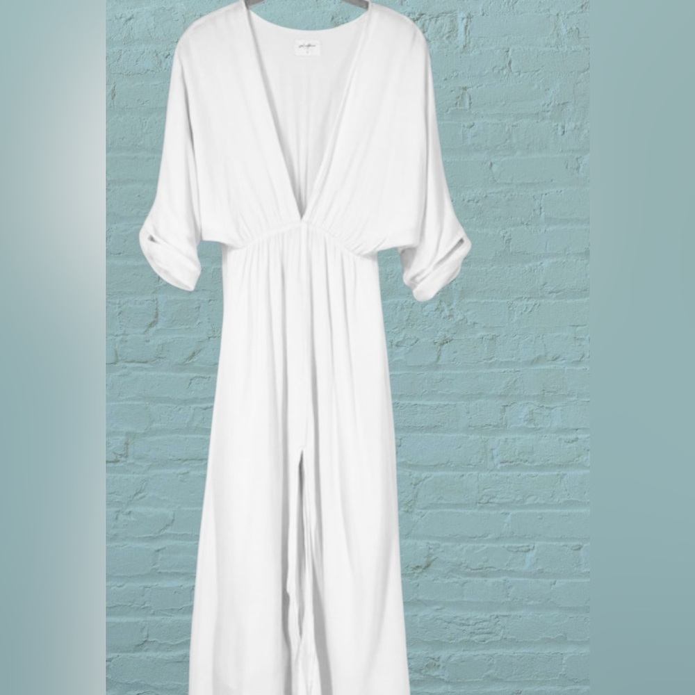 Girl and the sun White Maxi Dress